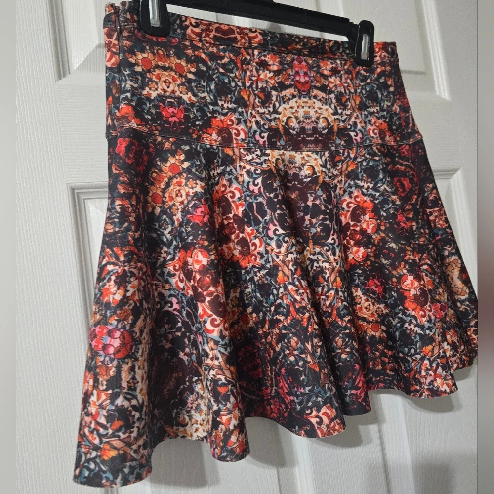 Y2K Abercrombie & Fitch Pleated Scuba Kaleidoscope Print Mini Skater Skirt, EUC!